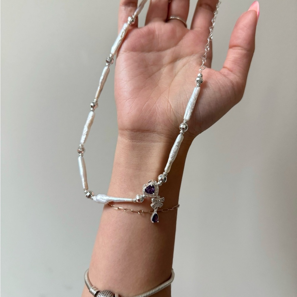 Elegant Silver and Purple Necklace